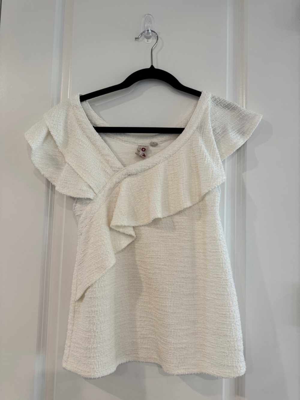 dolan Ivory Ruffle Short Sleeve Top